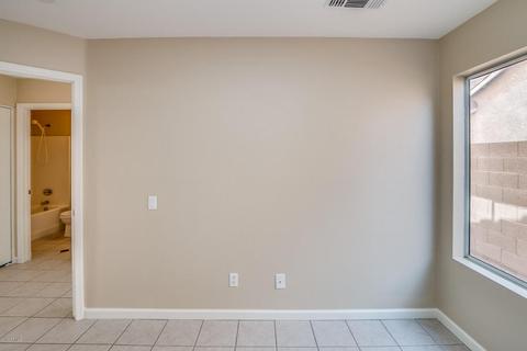 64 N Birch St, Gilbert, AZ 85233 photo 14