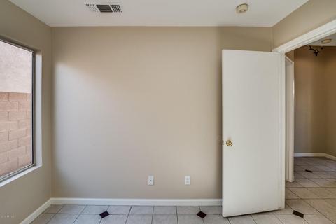 64 N Birch St, Gilbert, AZ 85233 photo 12