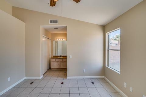 64 N Birch St, Gilbert, AZ 85233 photo 4