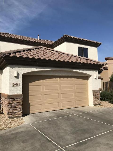 3928 E Branham Ln, Phoenix, AZ 85042 photo 1