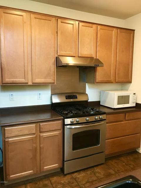 3928 E Branham Ln, Phoenix, AZ 85042 photo 7