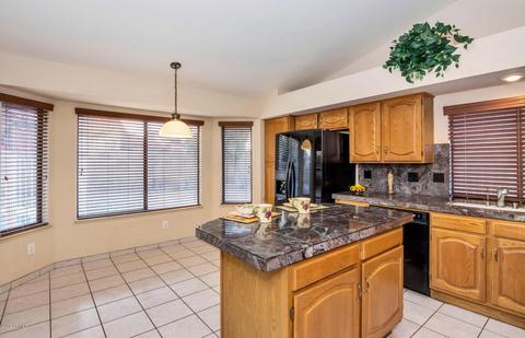 1929 E Sheena Dr, Phoenix, AZ 85022 photo 6