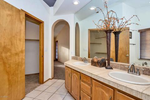 1929 E Sheena Dr, Phoenix, AZ 85022 photo 13