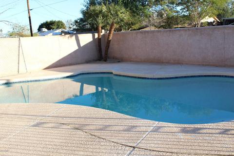 1827 E Nancy Ln, Phoenix, AZ 85042 photo 11