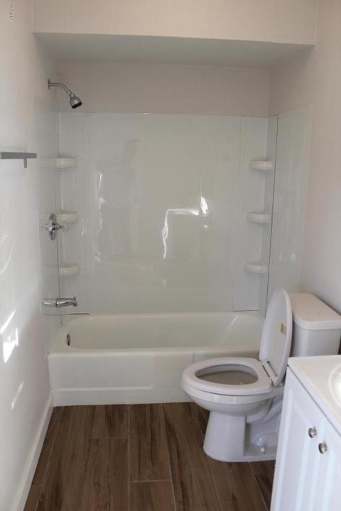 1827 E Nancy Ln, Phoenix, AZ 85042 photo 7