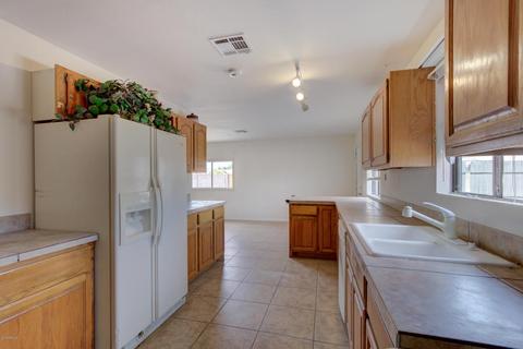 927 E Navajo Ave, Apache Junction, AZ 85119 photo 34