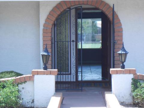 2104 N 63rd Pl, Mesa, AZ 85215 photo 2