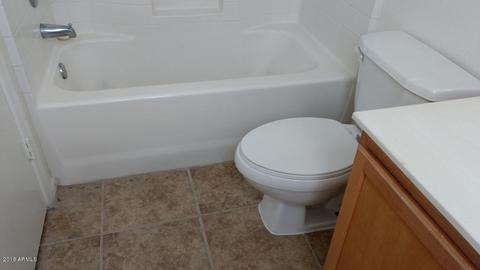 2841 S 65th Ln, Phoenix, AZ 85043 photo 2