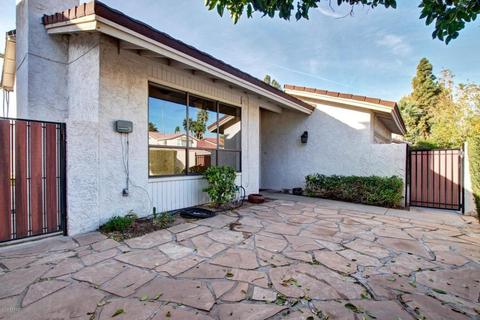 1611 E Candlestick Dr, Tempe, AZ 85283 photo 2