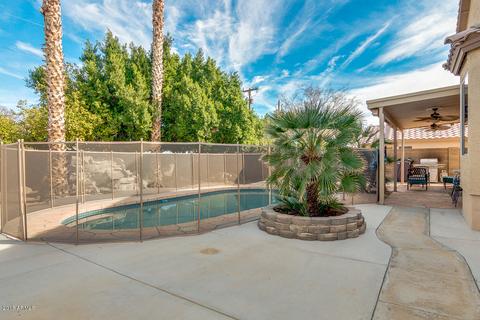 2556 E Taro Ln, Phoenix, AZ 85050 photo 32
