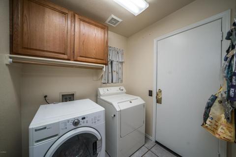 4345 E Abraham Ln, Phoenix, AZ 85050 photo 14