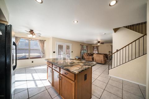 4345 E Abraham Ln, Phoenix, AZ 85050 photo 11