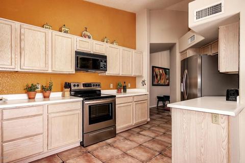 1451 E Beacon Dr, Gilbert, AZ 85234 photo 9