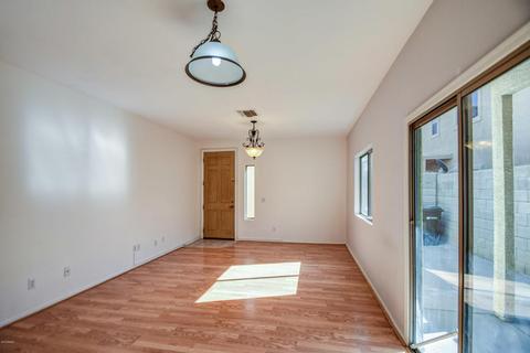 2739 E Schiliro Cir, Phoenix, AZ 85032 photo 4