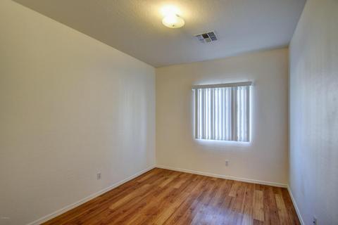 2739 E Schiliro Cir, Phoenix, AZ 85032 photo 23