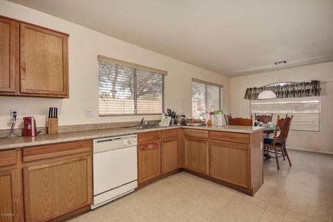 2248 S 82nd Ln, Phoenix, AZ 85043 photo 8