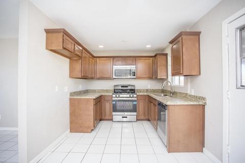 1408 E Bowker St, Phoenix, AZ 85040 photo 5