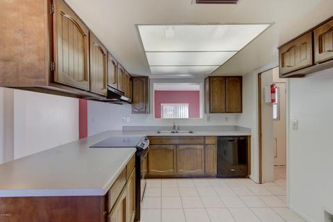 2557 E Glade Ave, Mesa, AZ 85204 photo 2