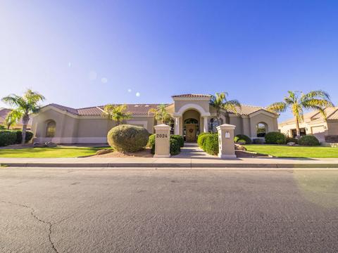 2024 E Norcroft St, Mesa, AZ 85213 photo 2