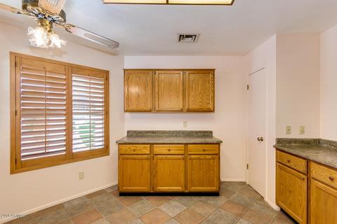 548 S 37th St, Mesa, AZ 85206 photo 4