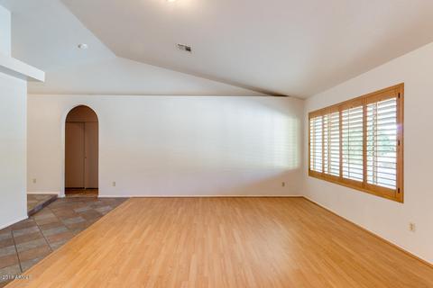 548 S 37th St, Mesa, AZ 85206 photo 7