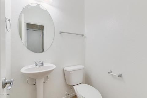 4378 E Selena Dr, Phoenix, AZ 85050 photo 12