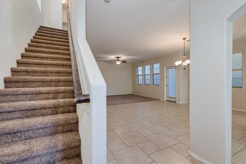 4378 E Selena Dr, Phoenix, AZ 85050 photo 13