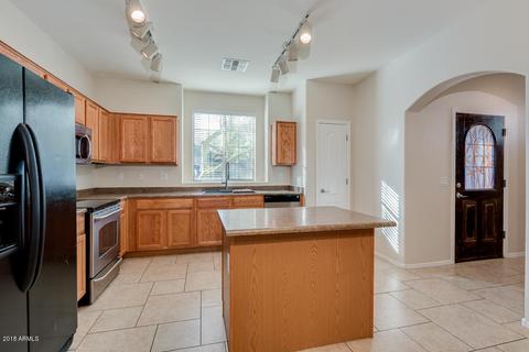 4378 E Selena Dr, Phoenix, AZ 85050 photo 7