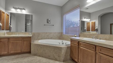4301 E Santa Fe Ln, Gilbert, AZ 85297 photo 26