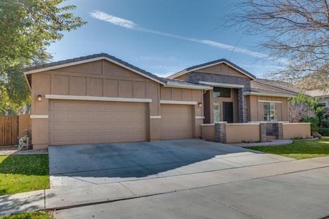 2949 E Comstock Dr, Gilbert, AZ 85296 photo 2