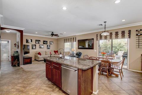 1258 E Macaw Dr, Gilbert, AZ 85297 photo 2