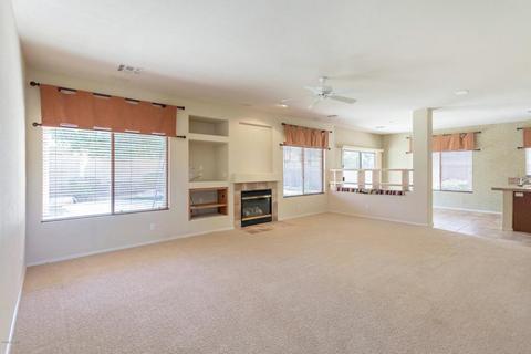 2831 E Brooks Ct, Gilbert, AZ 85296 photo 8