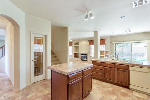 2831 E Brooks Ct, Gilbert, AZ 85296 photo 5