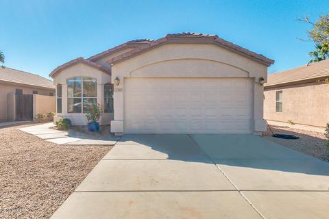 2309 E Pinto Dr, Gilbert, AZ 85296 photo 1