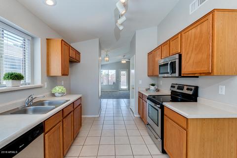 2309 E Pinto Dr, Gilbert, AZ 85296 photo 6