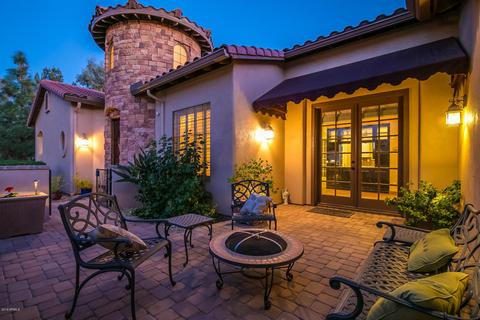 2631 E Meadowview Dr, Gilbert, AZ 85298 photo 2