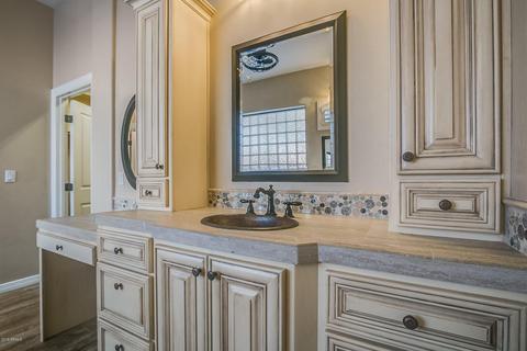 2631 E Meadowview Dr, Gilbert, AZ 85298 photo 69