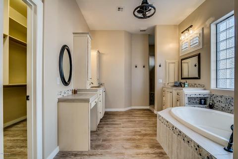 2631 E Meadowview Dr, Gilbert, AZ 85298 photo 68