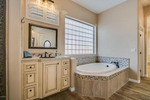 2631 E Meadowview Dr, Gilbert, AZ 85298 photo 67