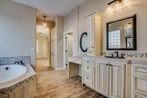 2631 E Meadowview Dr, Gilbert, AZ 85298 photo 62