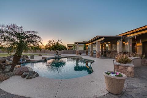 2631 E Meadowview Dr, Gilbert, AZ 85298 photo 87