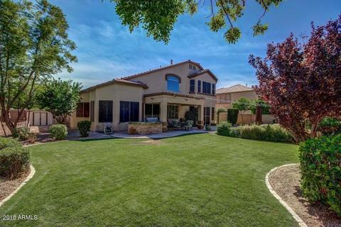 302 Elgin St, Gilbert, AZ 85295 photo 2