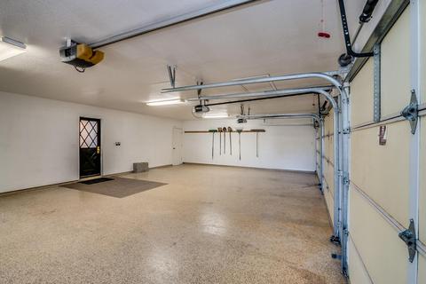 2111 E Calle Maderas St, Mesa, AZ 85213 photo 49