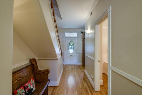 616 E Carver Rd, Tempe, AZ 85284 photo 8
