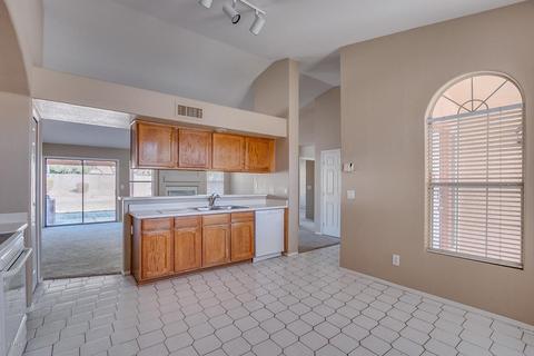 2146 E Cathedral Rock Dr, Phoenix, AZ 85048 photo 5