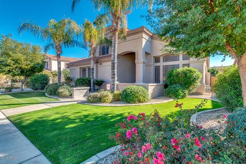 1243 E Ivanhoe Ct, Gilbert, AZ 85295 photo 2