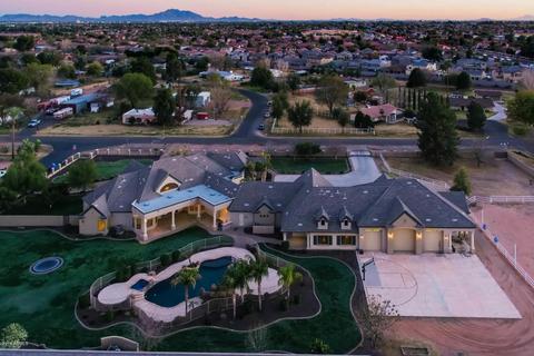 842 E Mesquite St, Gilbert, AZ 85296 photo 8