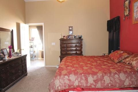 4048 W Hackamore Dr, Phoenix, AZ 85083 photo 8