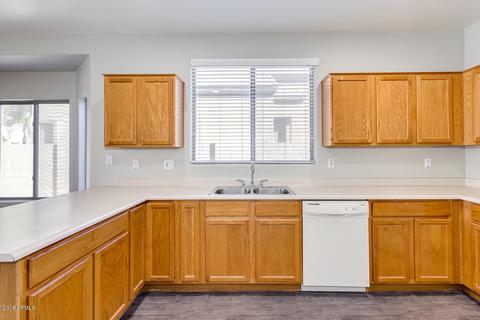 3306 E Kingbird Dr, Gilbert, AZ 85297 photo 4
