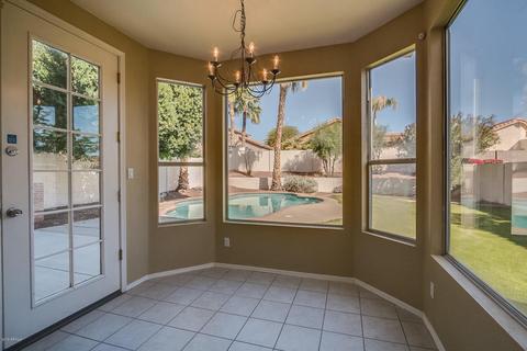 1026 E Hiddenview Dr, Phoenix, AZ 85048 photo 5